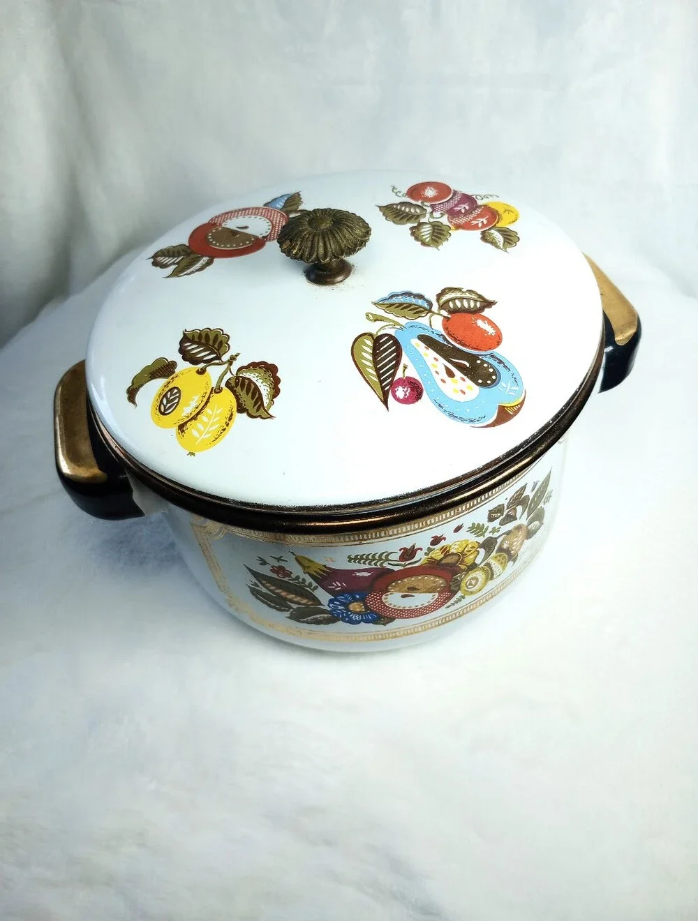 VTG George's Briard Cottage Granny Metal Enamel Coated Pan Fruit Pattern 2-6 Qt